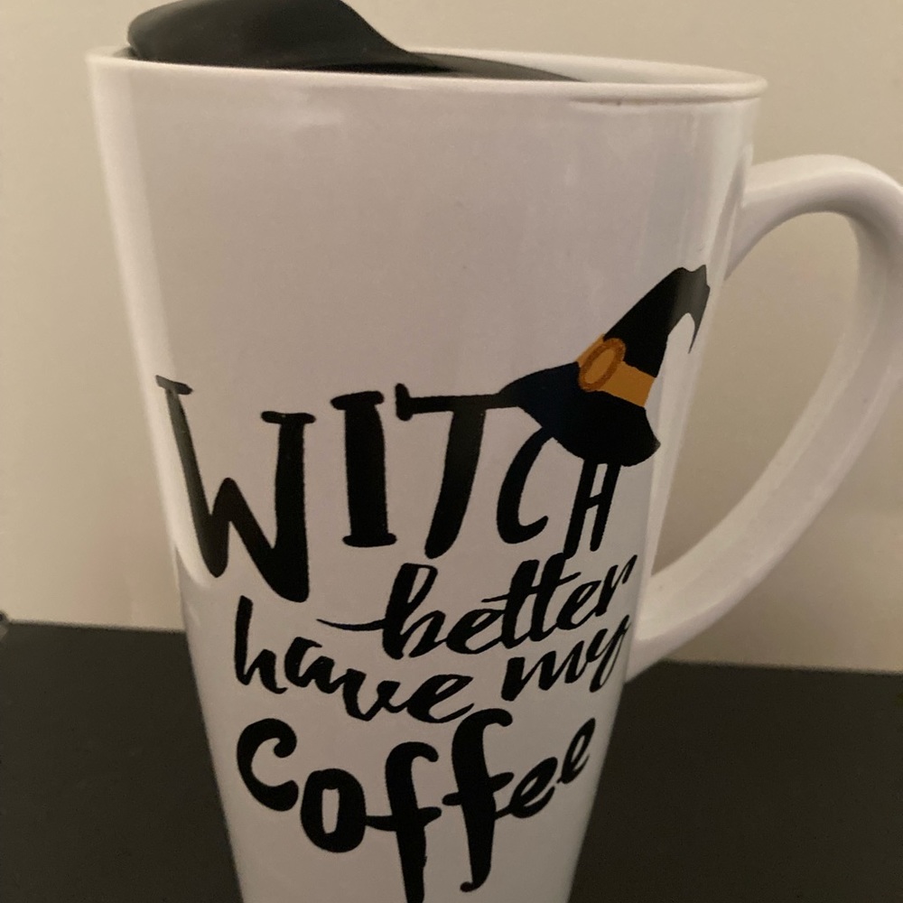 Festive Mug - Picture 2 of 3